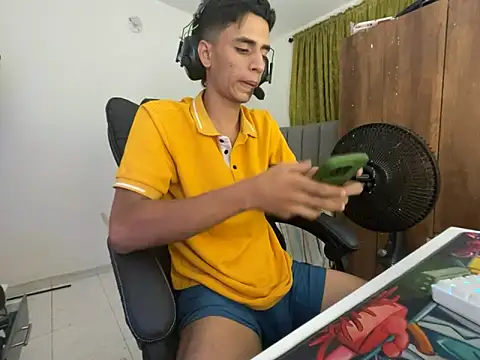 Max TheHorseDick online show from January 15, 3:00 am