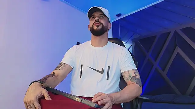 Petesevans online show from March 23, 11:10 pm