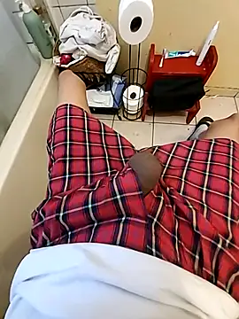 Bigstiffyuh online show from November 4, 9:05 pm