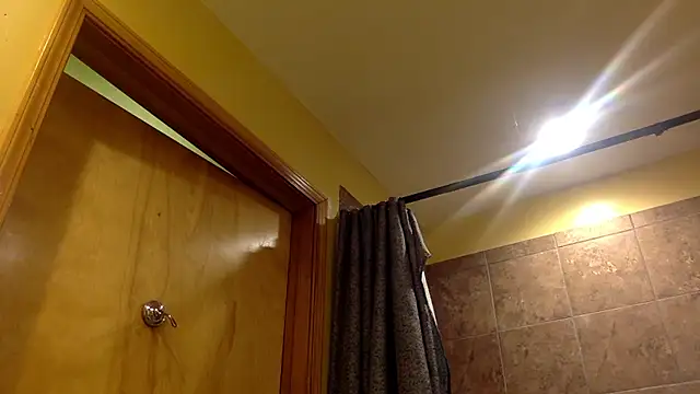 Maculine Stayr online show from January 18, 10:28 am