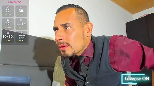 jhonyalzate2 online show from January 8, 3:56 am