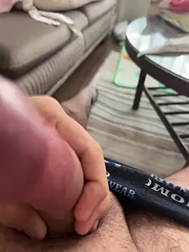 Lizem ribicu online show from April 28, 5:01 am