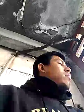 AlexAlejandro13 online show from January 13, 8:26 pm