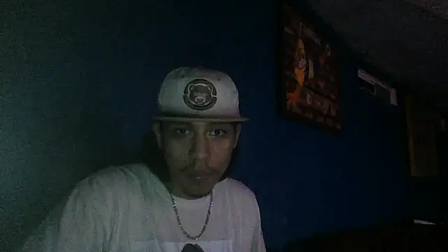 AlexAlejandro13 online show from September 21, 6:24 am