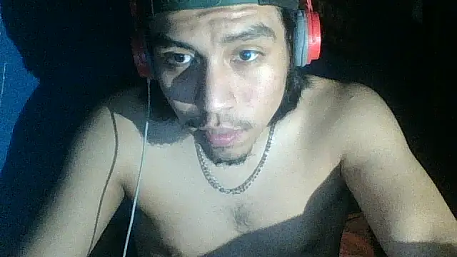 AlexAlejandro13 online show from October 9, 7:57 am