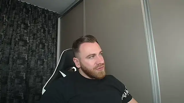 Thori92 online show from March 21, 5:23 pm