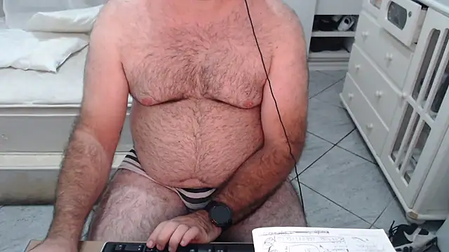 MysterBearMG online show from February 7, 12:18 am