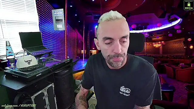 kuruptxxx live online show from January 15, 5:47 pm