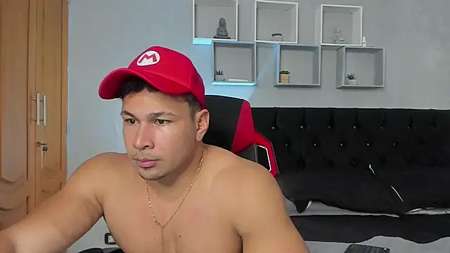 tyler hank01 online show from November 25, 8:11 pm