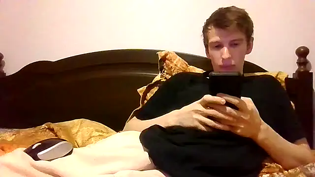 LuxxFin online show from December 5, 7:07 pm