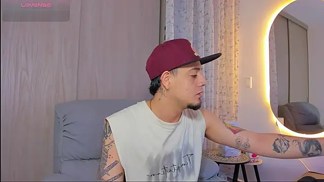 alejandro calderon1 online show from November 20, 3:50 am