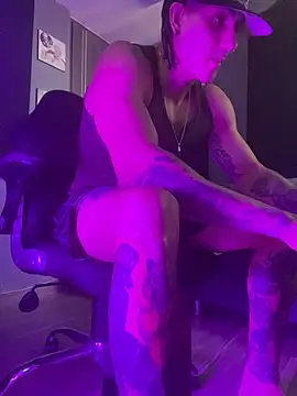 xxxtreme master7 online show from March 2, 8:05 pm