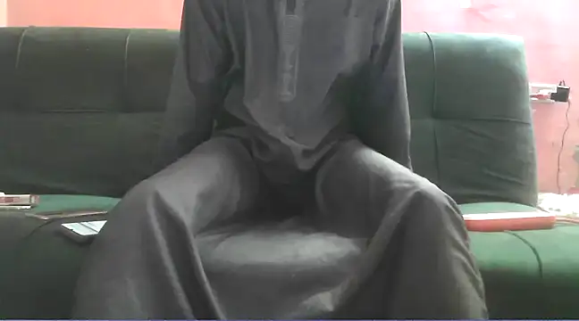 Snapshot of foxsanSs chatting on March 14, 2:08 pm foxsanSs online show from March 14, 2:08 pm