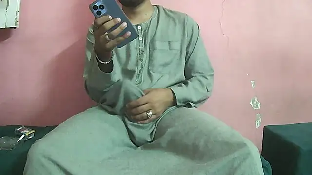 Snapshot of foxsanSs chatting on September 8, 6:40 pm foxsanSs online show from September 8, 6:40 pm