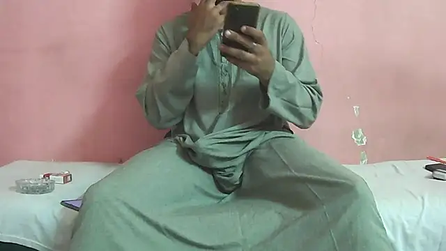 Snapshot of foxsanSs chatting on September 13, 7:26 pm foxsanSs online show from September 13, 7:26 pm