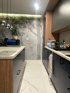 izaak lover online show from October 28, 12:46 am