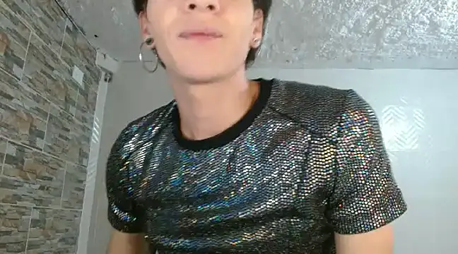 Snapshot of omar_alurba chatting on December 10, 4:38 pm omar alurba online show from December 10, 4:38 pm