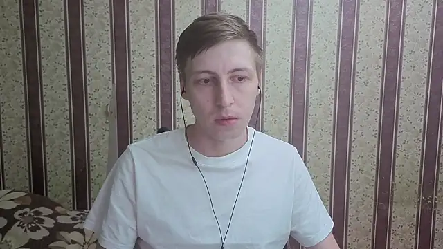 darienlarge online show from July 23, 4:54 am