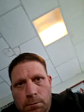 curiouscock38 online show from November 28, 1:35 pm