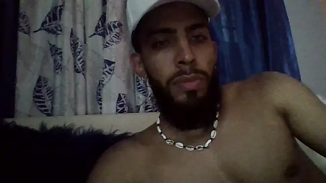 Snapshot of Alessandro__Rossi chatting on March 6, 11:31 pm Alessandro  Rossi online show from March 6, 11:31 pm