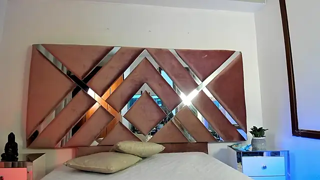 Aron cruz online show from February 5, 1:07 pm