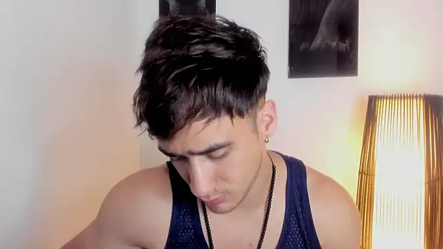 AlexRivera6 online show from October 9, 12:43 pm