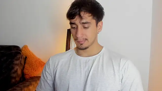 AlexRivera6 online show from October 30, 6:31 pm