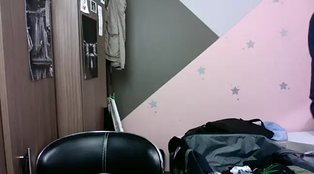 sorry-mom69 online show from February 13, 6:59 pm