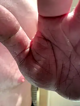 Snapshot of rippedbritish chatting on September 30, 6:22 pm rippedbritish online show from September 30, 6:22 pm