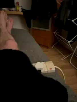 Snapshot of rippedbritish chatting on October 15, 6:59 pm rippedbritish online show from October 15, 6:59 pm