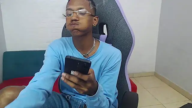 ManSant online show from March 11, 2:51 pm