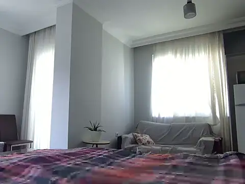 ALPHANDRE online show from May 8, 11:43 am