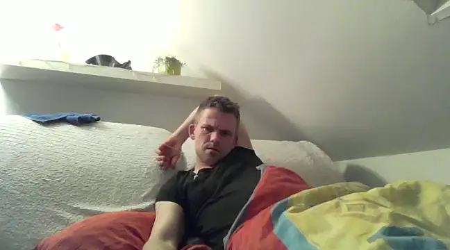 Cambitchboy online show from February 2, 11:32 pm