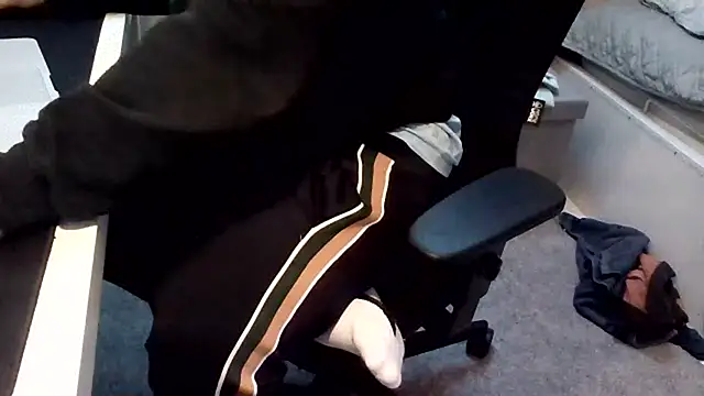 Luishorny19 online show from December 8, 2:19 pm