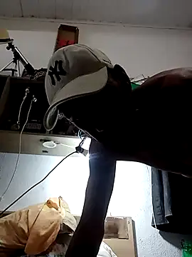 raphadoors19 online show from April 18, 5:31 am