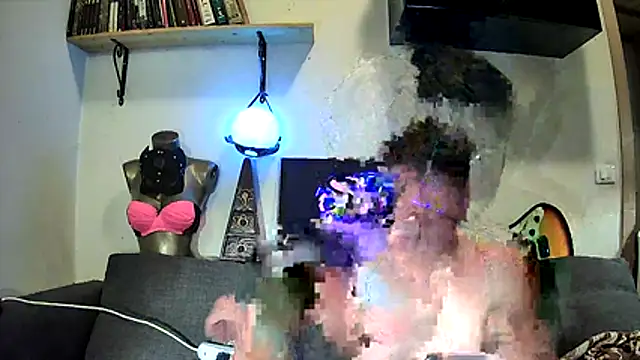 hjin89 online show from July 4, 10:35 pm