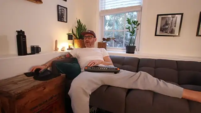 BradBronton online show from January 17, 1:25 pm