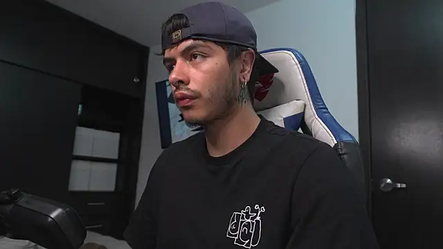  morghan  online show from April 8, 4:13 am