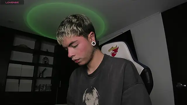 Snapshot of _morghan_ chatting on December 29, 7:17 am  morghan  online show from December 29, 7:17 am