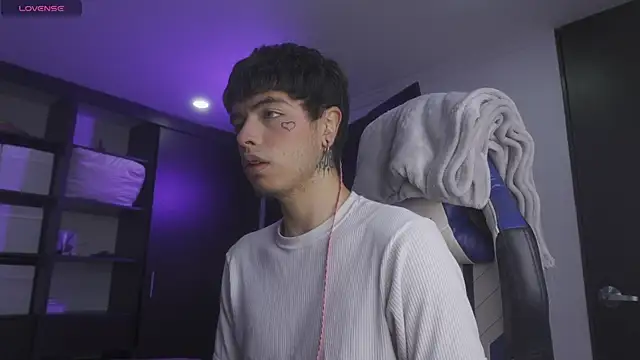 Snapshot of _morghan_ chatting on October 30, 9:05 pm  morghan  online show from October 30, 9:05 pm