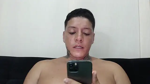 EvandMikeePh online show from February 25, 12:11 am