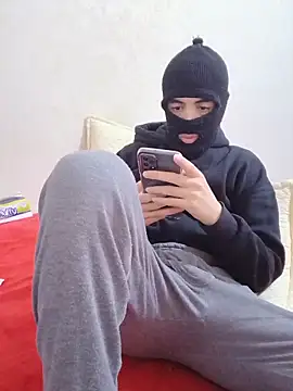 arabqueen online show from December 17, 8:26 pm