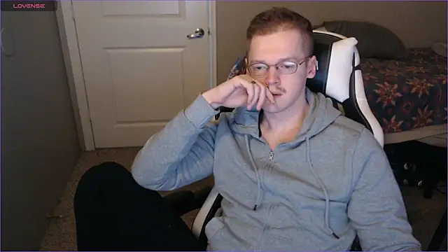 doloresman online show from February 26, 8:20 pm