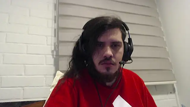 Snapshot of hung_weeb chatting on September 20, 3:17 am hung weeb online show from September 20, 3:17 am