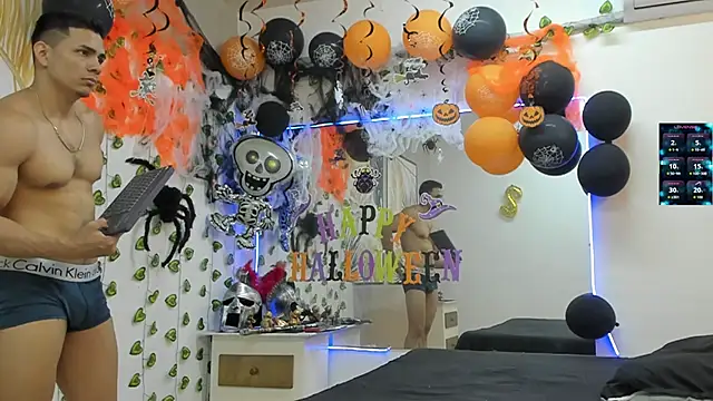 ChoreyTaiylor online show from October 17, 3:27 pm