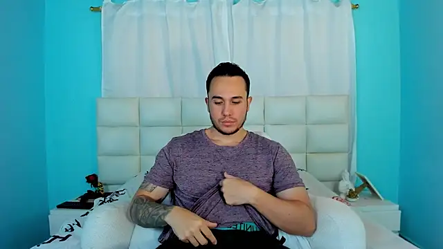 Snapshot of juan__jimenez chatting on September 26, 8:28 pm juan  jimenez online show from September 26, 8:28 pm