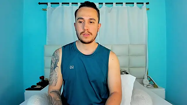 juan  jimenez online show from November 29, 5:20 am