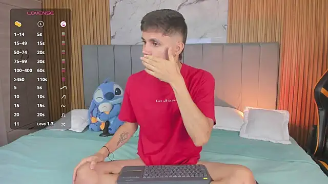 DustinLevine online show from July 8, 12:31 pm