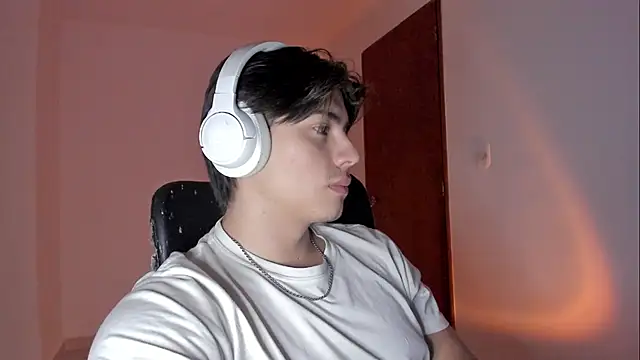 Giordano Russo online show from October 28, 4:15 am