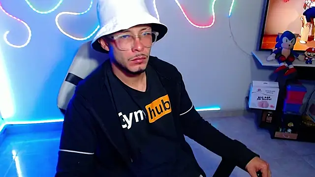 sebastian horny online show from October 3, 7:57 am